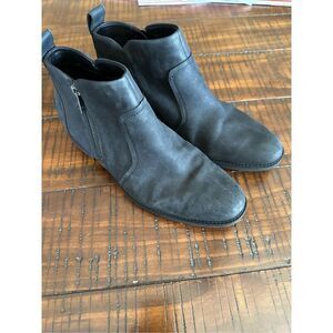 UGG Aureo black waterproof ankle boots booties 11